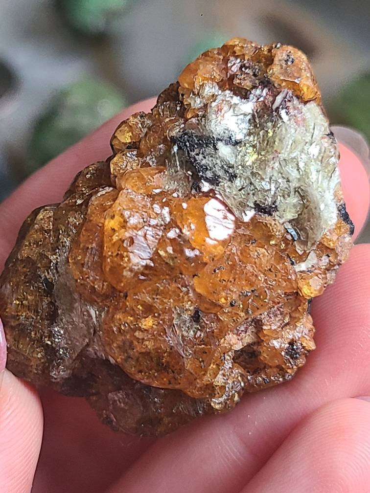 43g Lolindo Spessartine Garnet Cluster <100