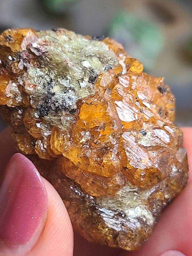 43g Lolindo Spessartine Garnet Cluster <100