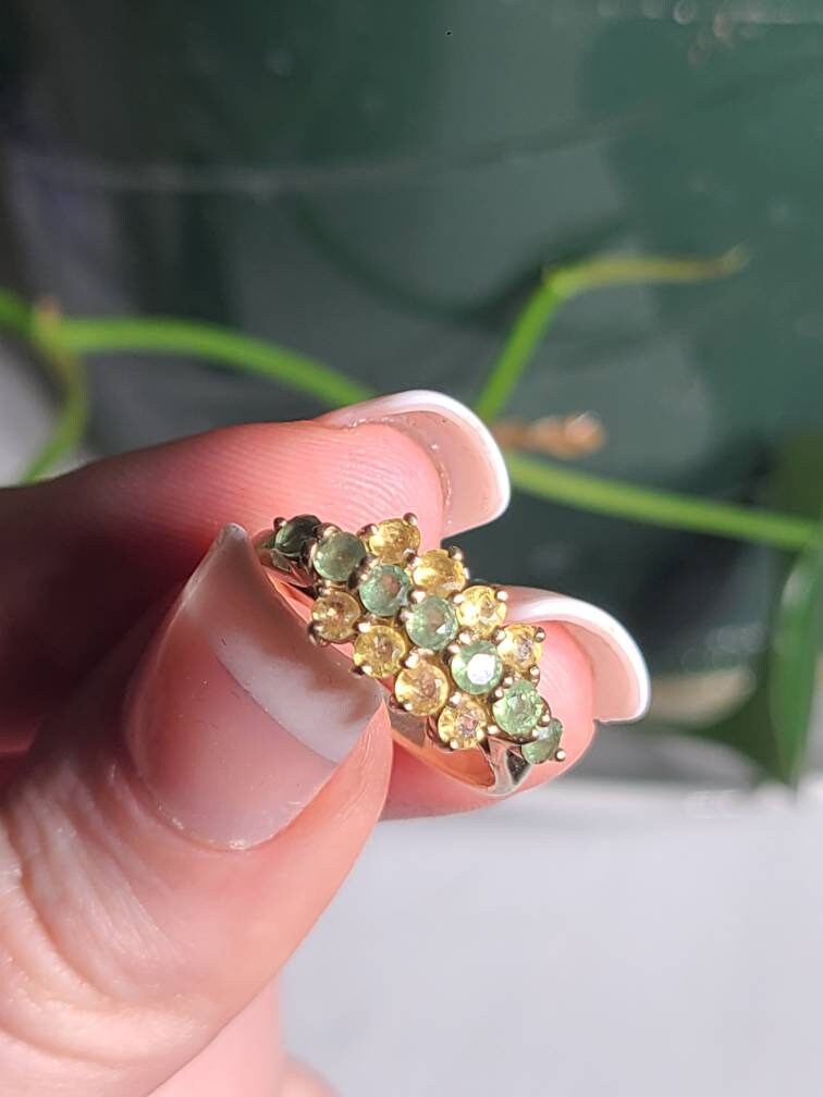 9ct Gold and Natural Sapphire Ring