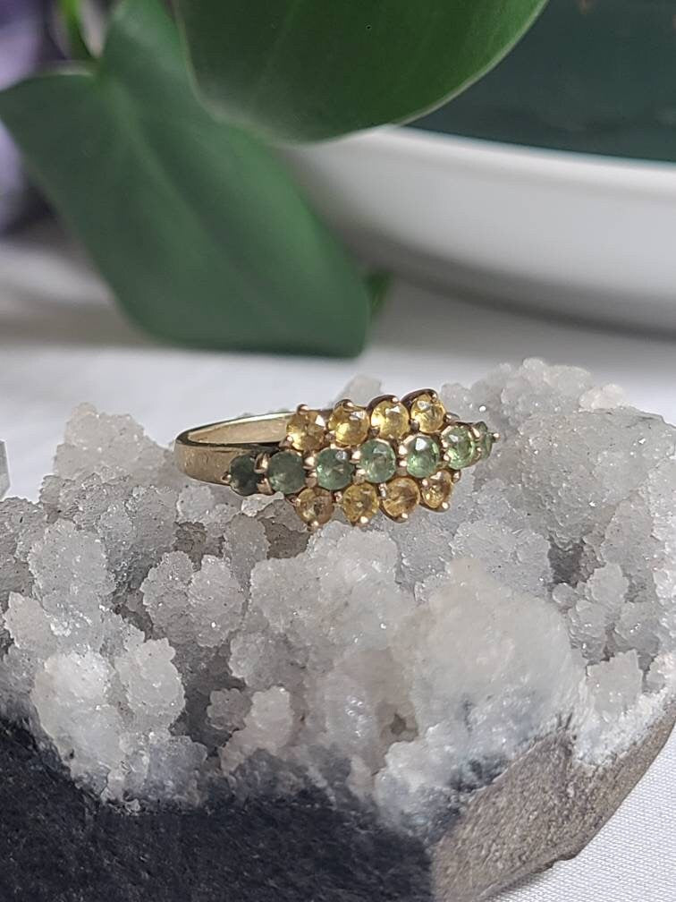 9ct Gold and Natural Sapphire Ring