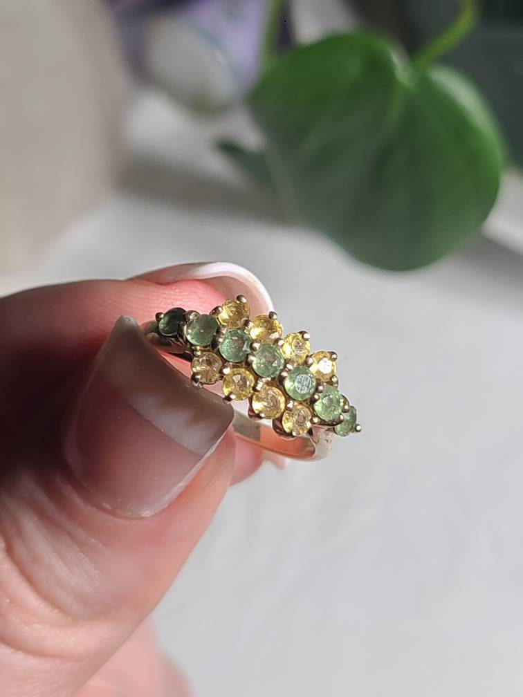 9ct Gold and Natural Sapphire Ring