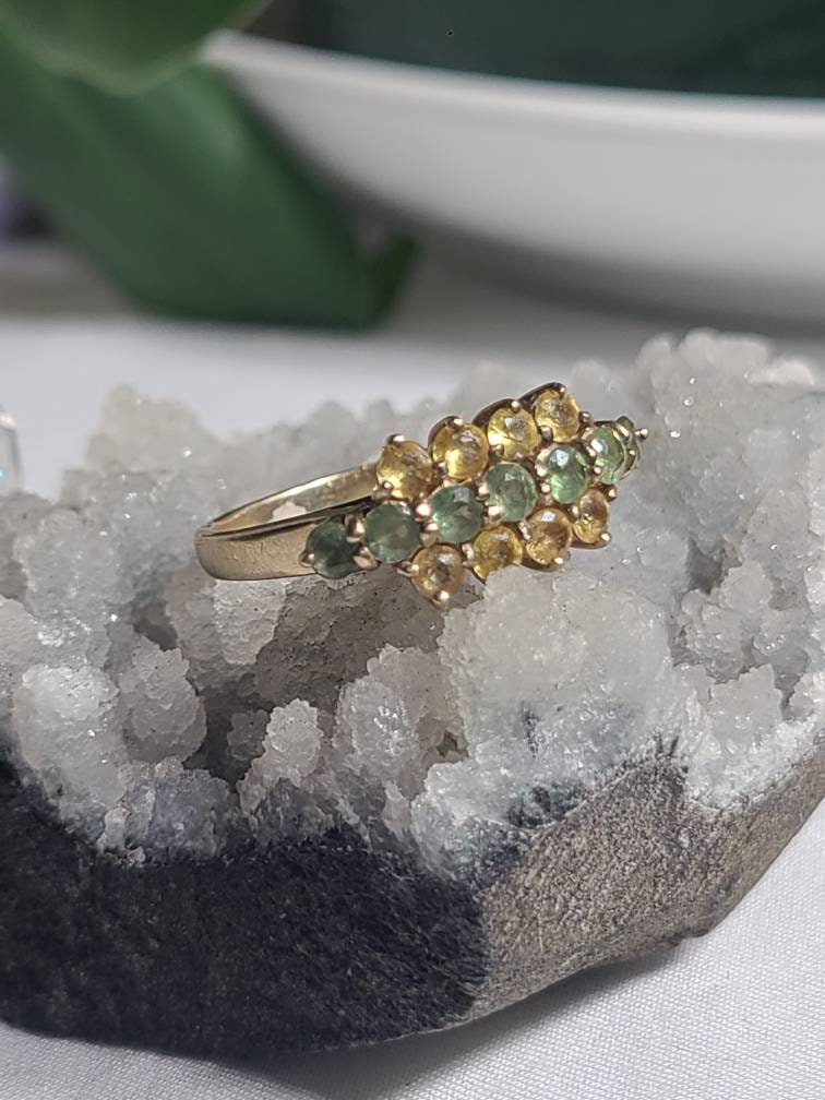 9ct Gold and Natural Sapphire Ring