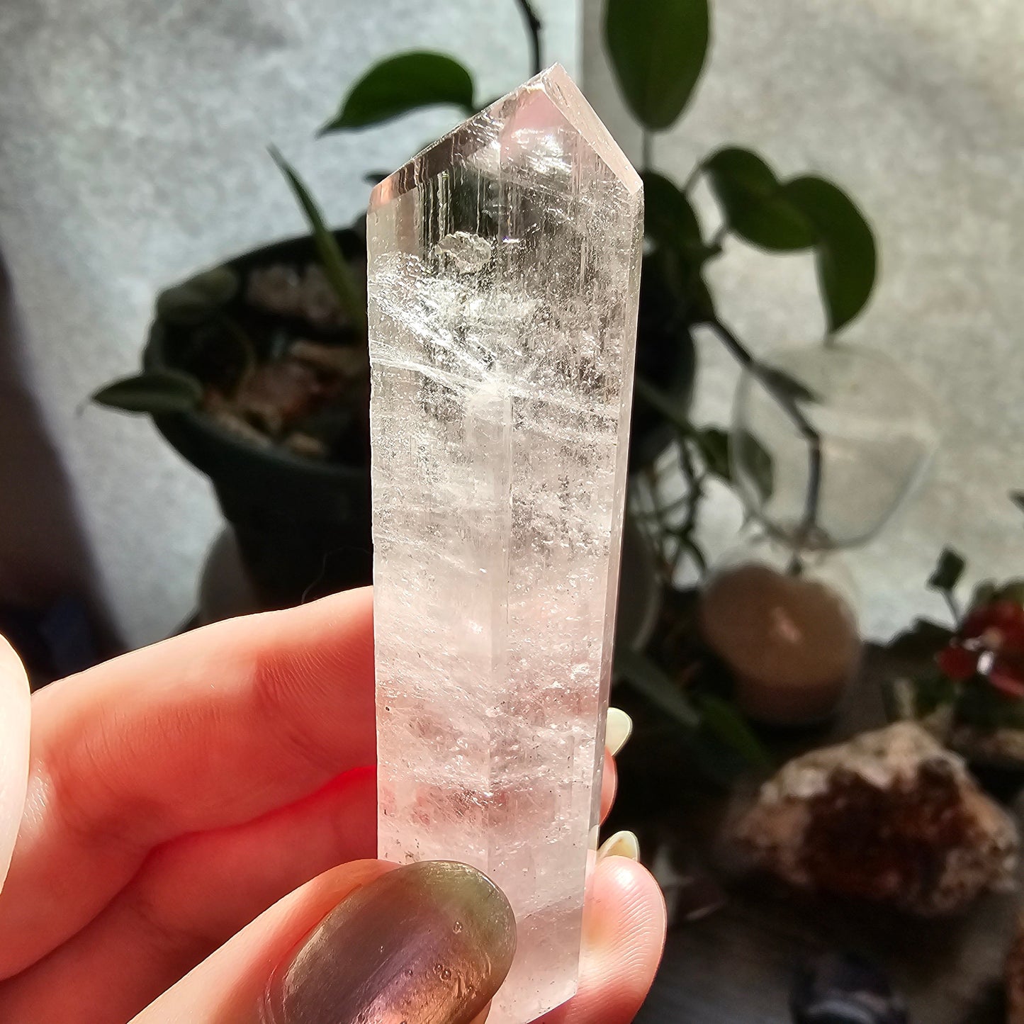 Kunzite Crystal 'Tower', Raw Light Pink Spudomene