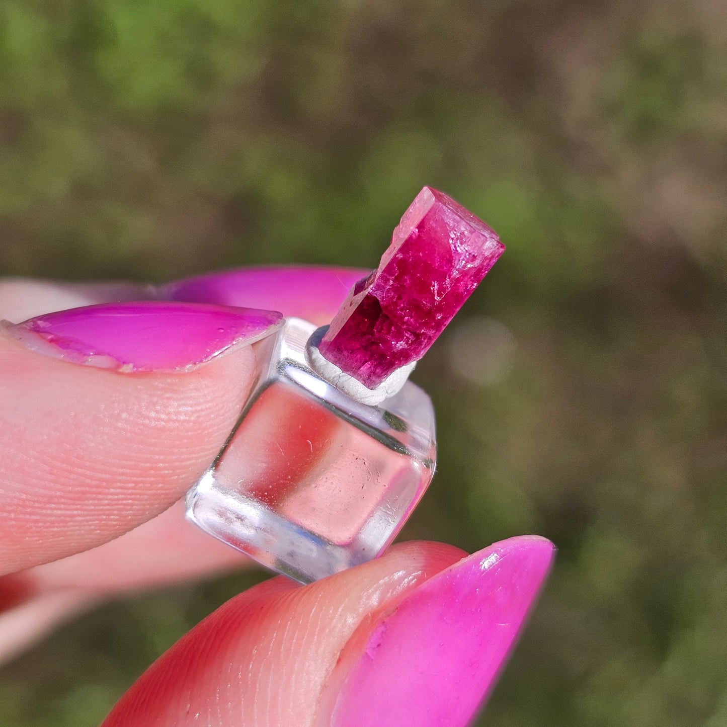 RESERVED for Samantha! Red Beryl, 1.75ct Bixbite Crystal, 'Red emerald', Wah Wah Mountains, Utah USA Mineral, Rare, High Grade, Collector