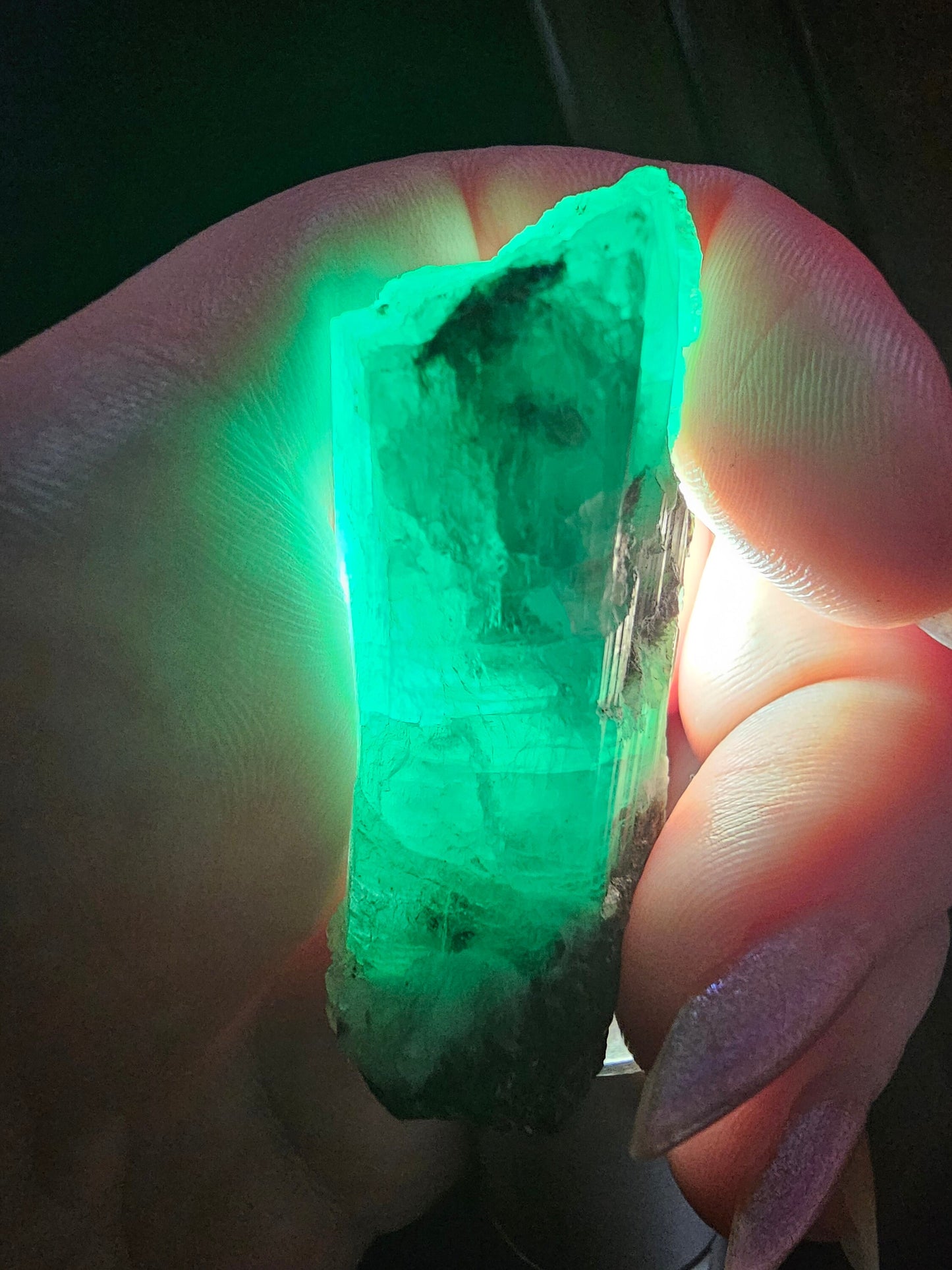 26g!! Raw Emerald Crystal w Sparkling Black Biotite, Chitral Pakistan, Rare Terminated Beryl, Green, Gemstone Collection, Jewelry, Rough Gem
