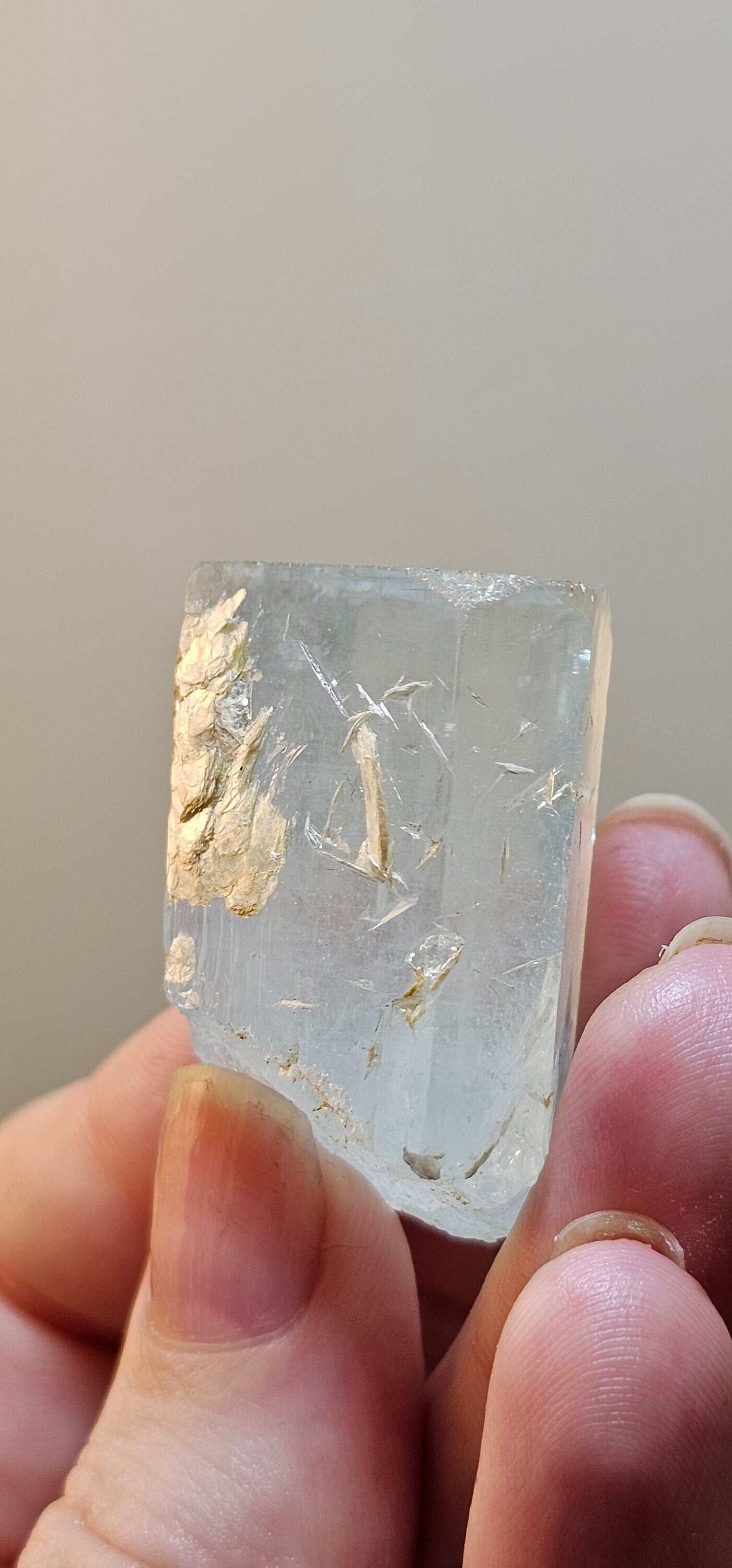 Gorgeous Aquamarine Beryl, 37g Blue Aqua, Silver Mica, Terminated Raw Crystal, High Grade, Baby Blue, Collection, Gemstone, Beryl Specimen