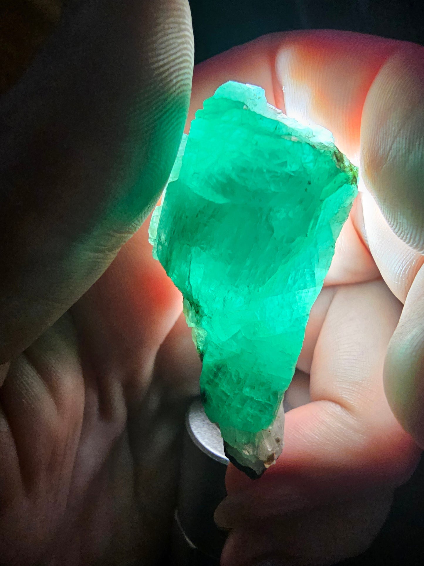 26g!! Raw Emerald Crystal w Sparkling Black Biotite, Chitral Pakistan, Rare Terminated Beryl, Green, Gemstone Collection, Jewelry, Rough Gem
