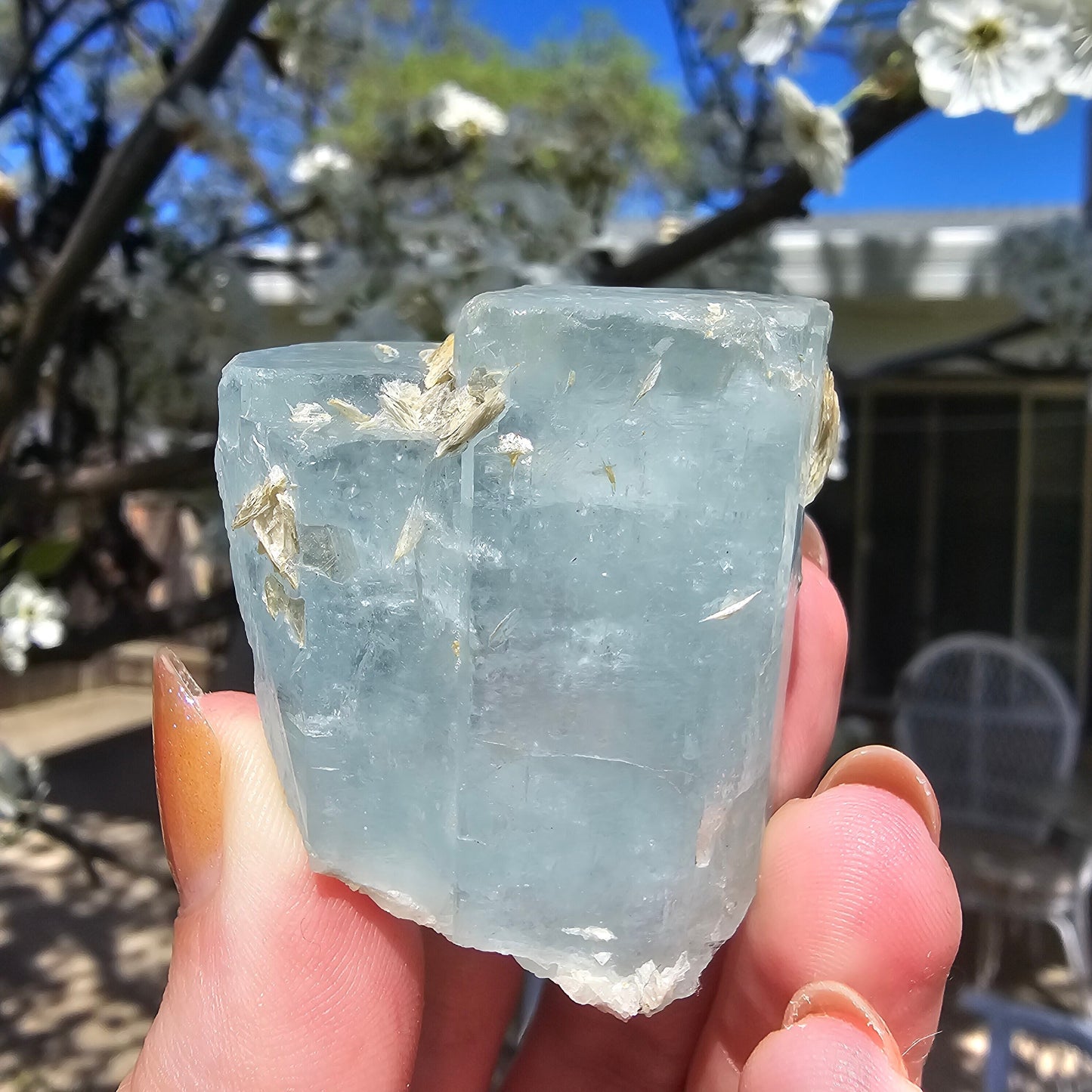 Aquamarine w Silver Muscovite