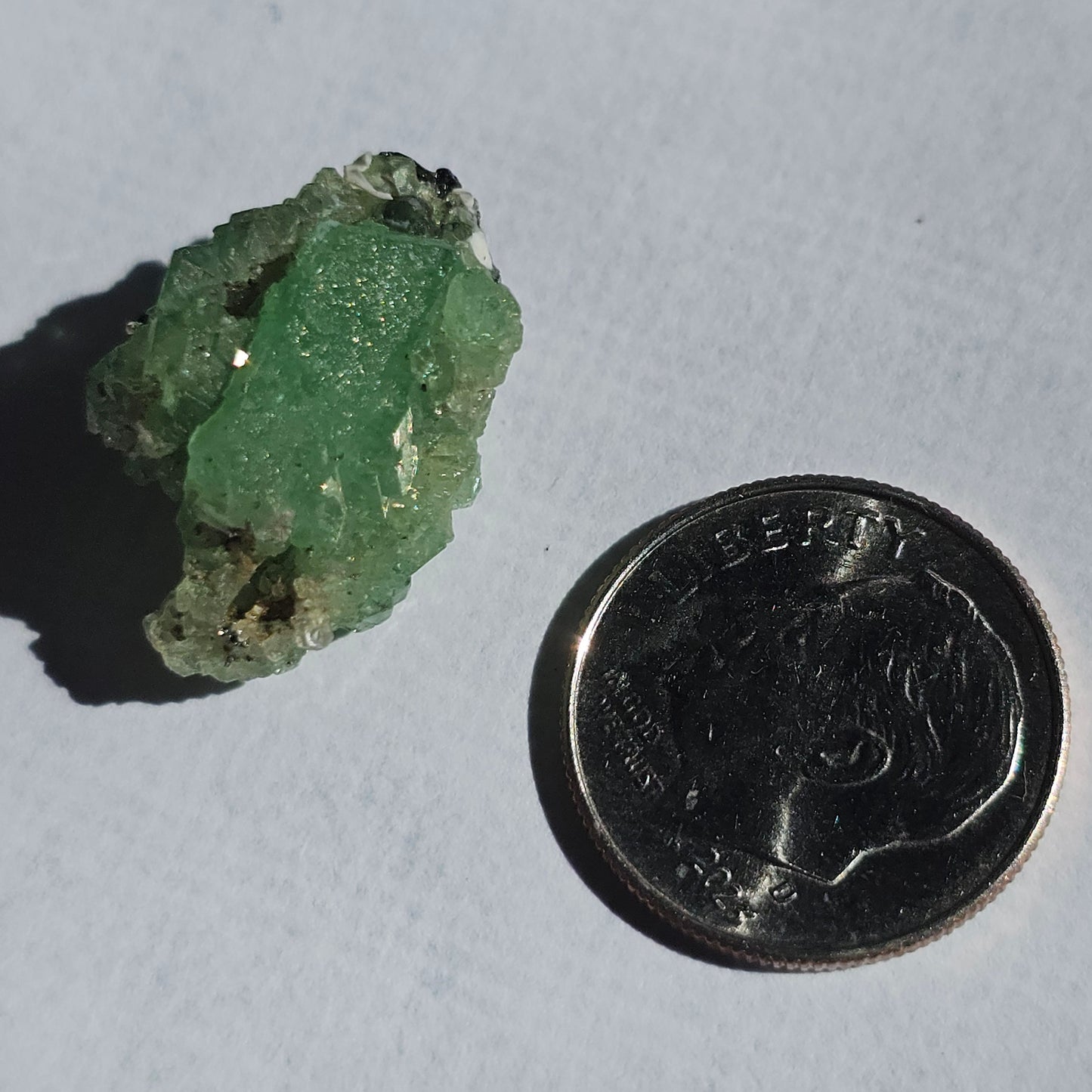 Lightning Bolt Tsavorite Garnet 18.8ct, Rare UV Reactive Gemstone with Unique Formation
