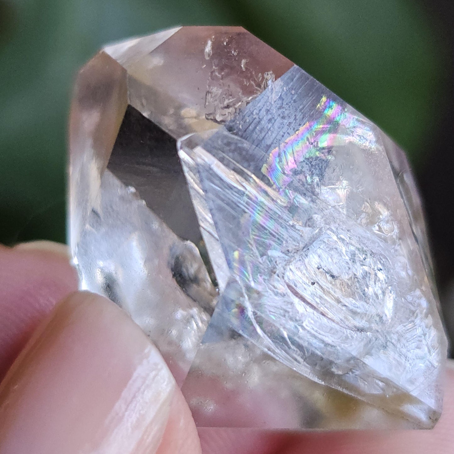 Herkimer Diamond Quartz, Herkimer County New York, USA w Yellow <100