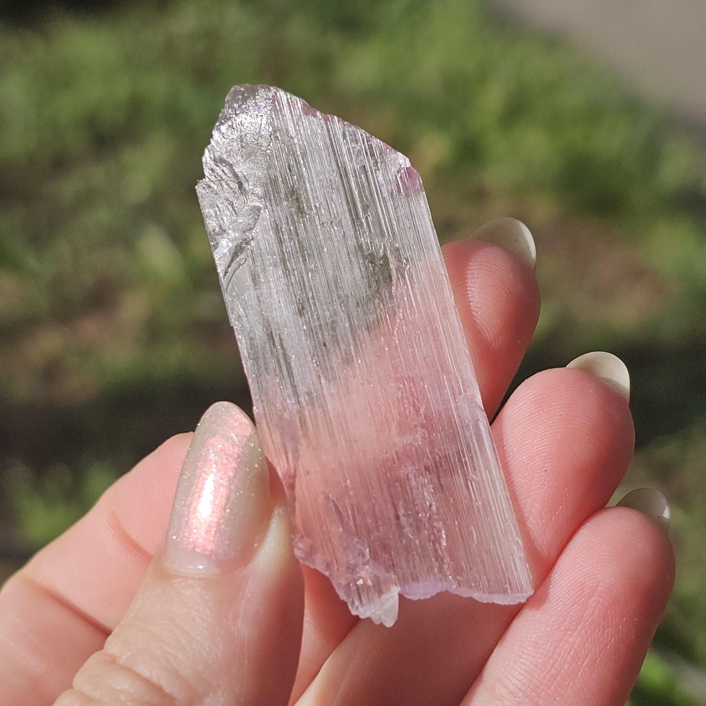 Super Thin Tabular Spodumene var. Kunzite Crystal with Great Luster, Highly UV Reactive Fluorescent Collector Specimen, Good Chatoyancy