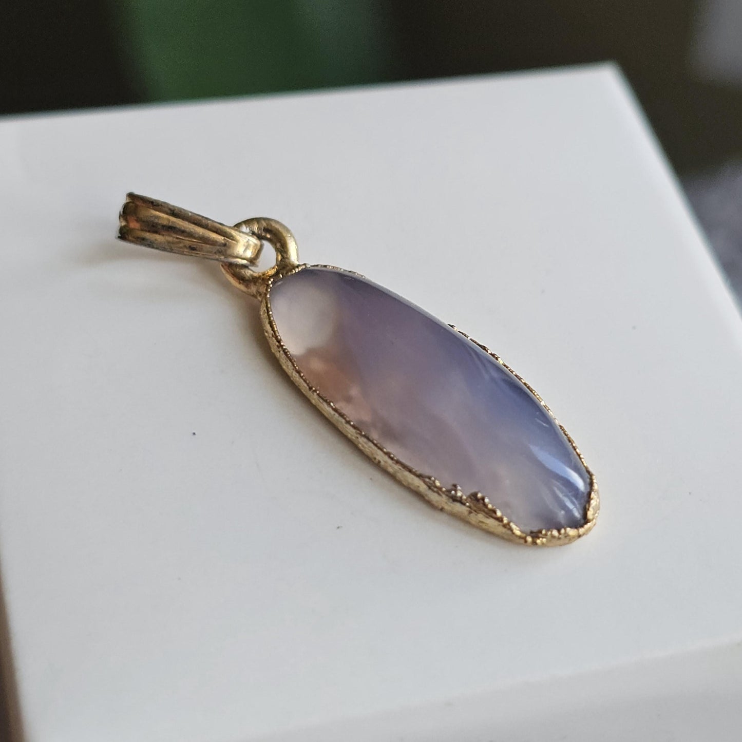 Rare 'Holly Blue' Agate 22kt Gold Electroplated Pendant, High Grade Purple / Periwinkle Chalcedony from Sweet Home, Oregon <100