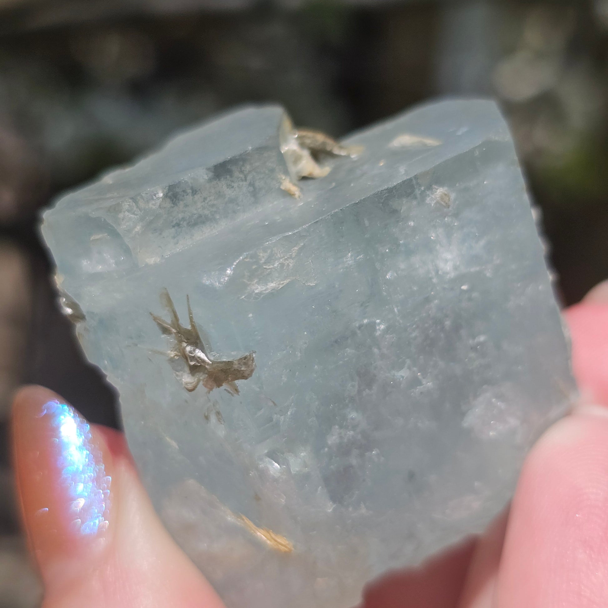 Aquamarine w Silver Muscovite