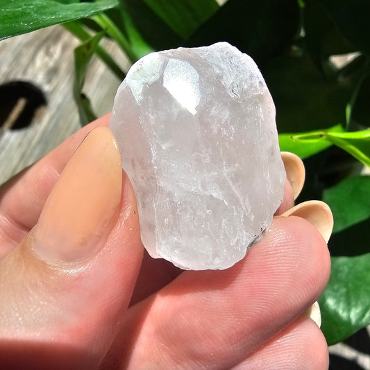 81.5ct Pink Morganite Crystal, Terminated Pale Pink Beryl, Raw Rare Mineral Specimen, Rough Morganite, Skardu Pakistan, Chunky Pocket Stone