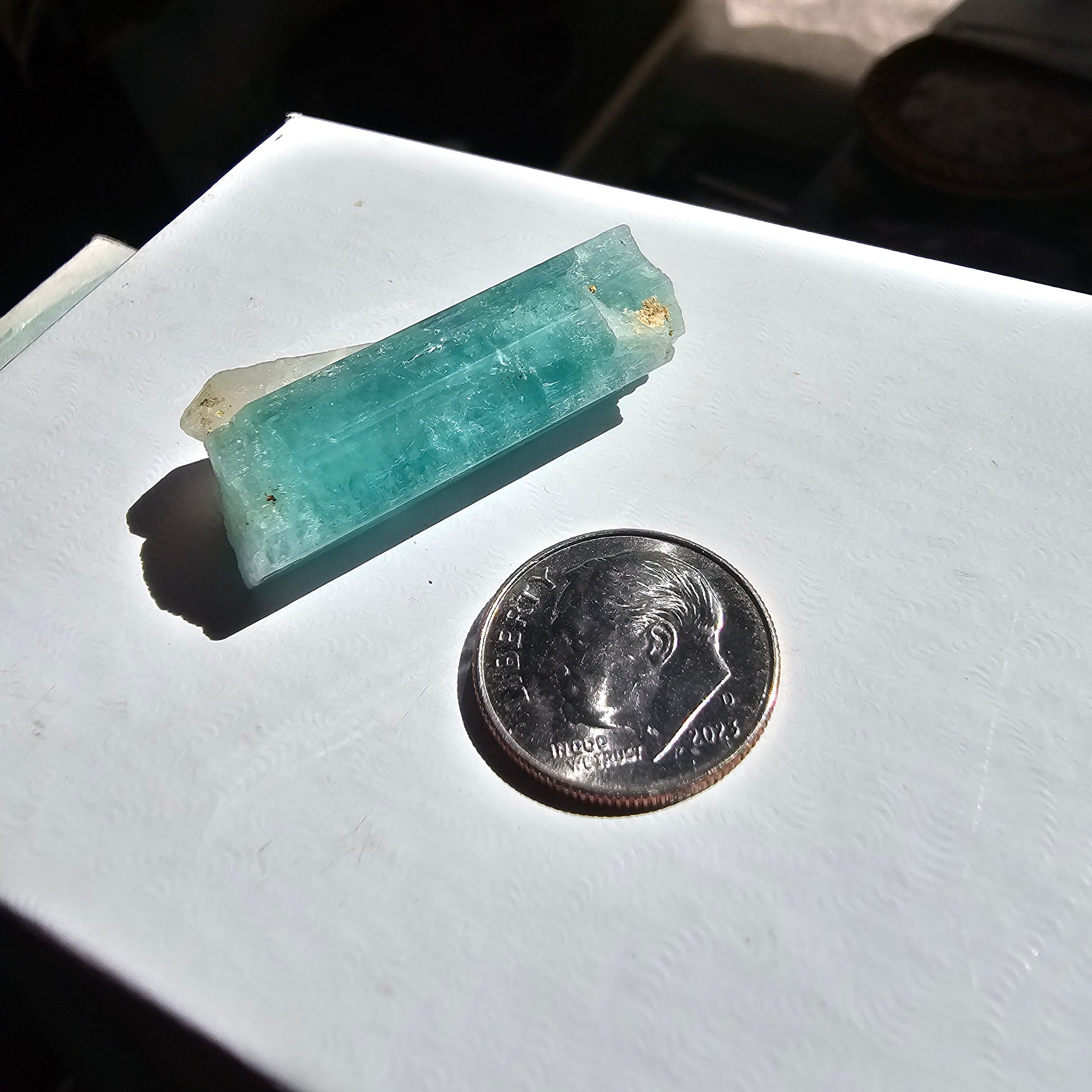 Emerald with Quartz, 40c Natural Terminated Crystal, Beautiful Earth, Rare Precious Beryl, Bright Neon Genuine Collector Gemstone, New Find