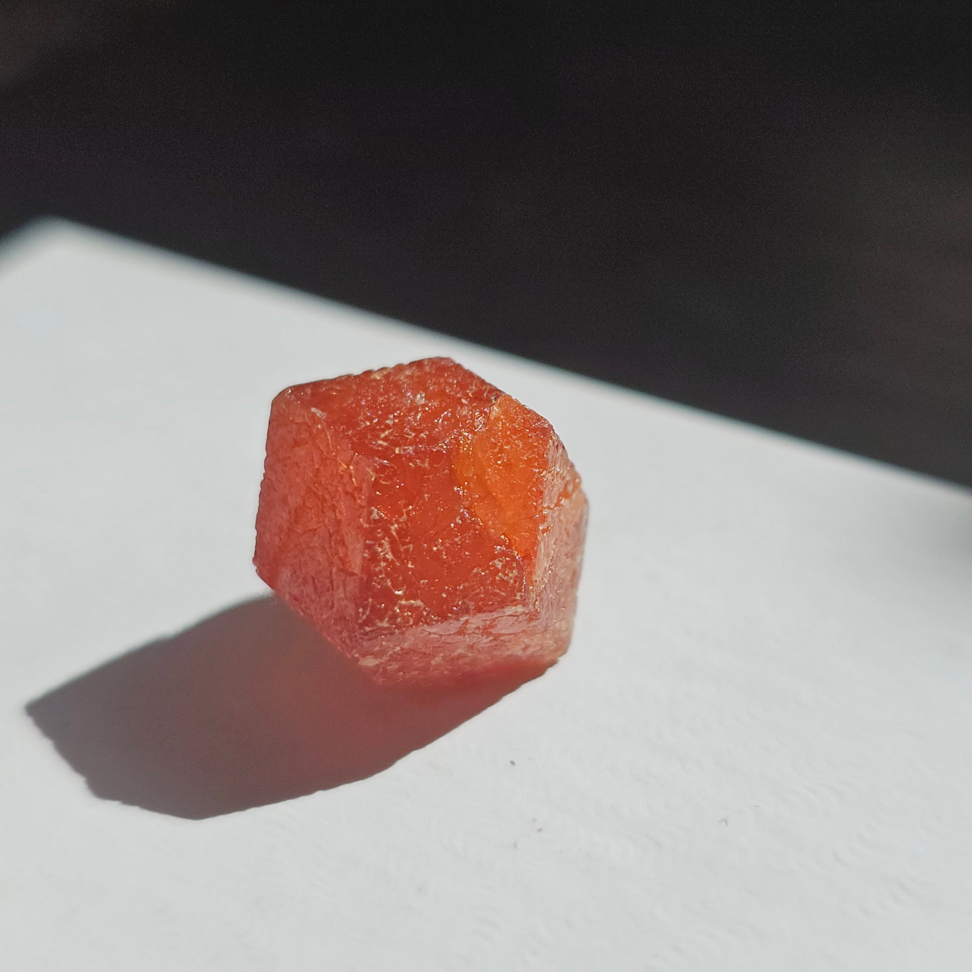 RARE Orange Garnet, 25ct Floater, Old Stock from Nigeria, Well Formed, Snakeskin Pattern, Rich Deep Color, Collector Spessartine, Gem Grade