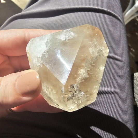 Topaz Crystal, Raw Stunning Bicolor Gem, New Find, Champagne and Faint Blue, High Luster, 143g Big Self Standing, Collector Mineral Specimen