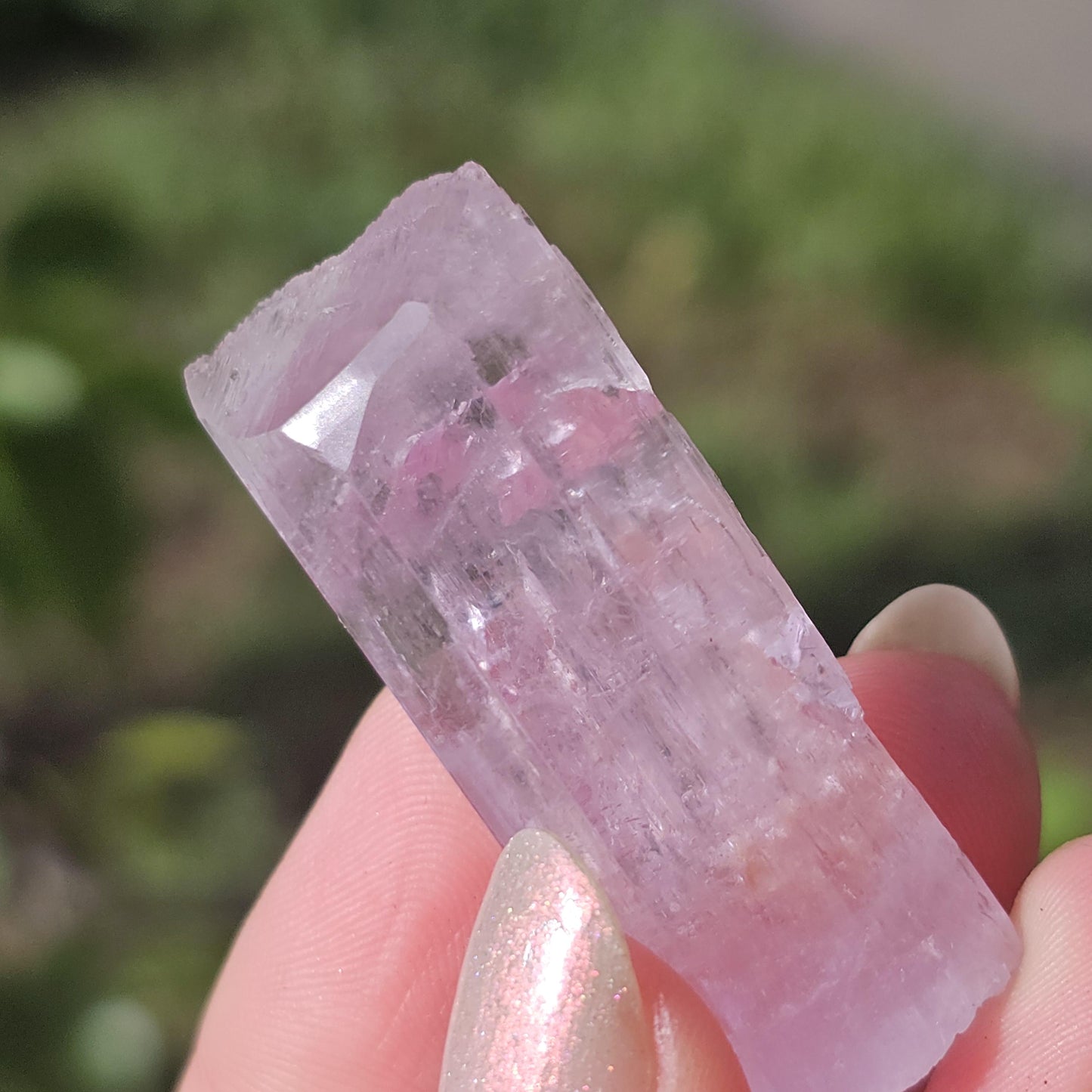 Juicy Pink Spodumene var. Kunzite Crystal with Great Luster, Hot Color