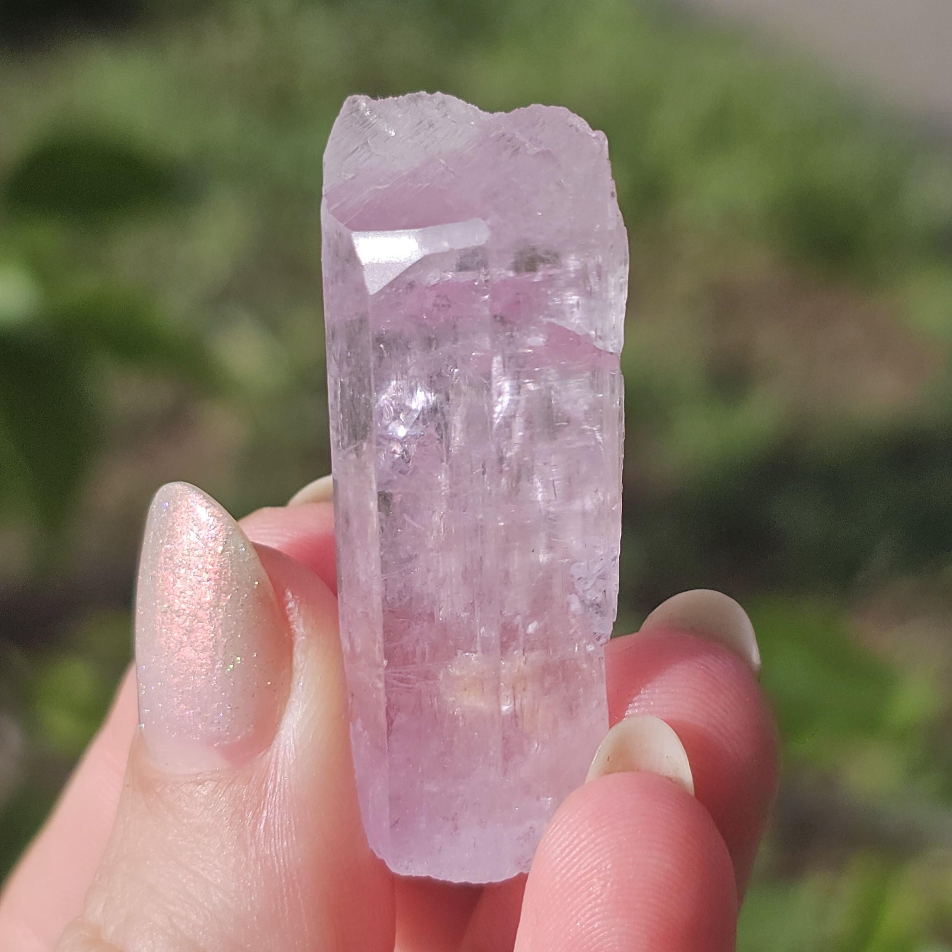 Juicy Pink Spodumene var. Kunzite Crystal with Great Luster, Hot Color