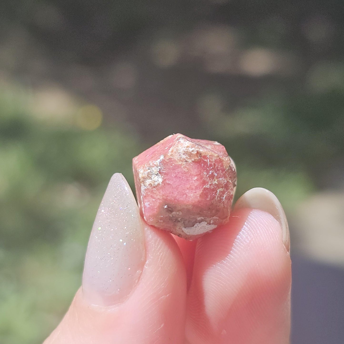 Rough Raspberry Garnet Floater from Sierra de Cruces Mexico <100