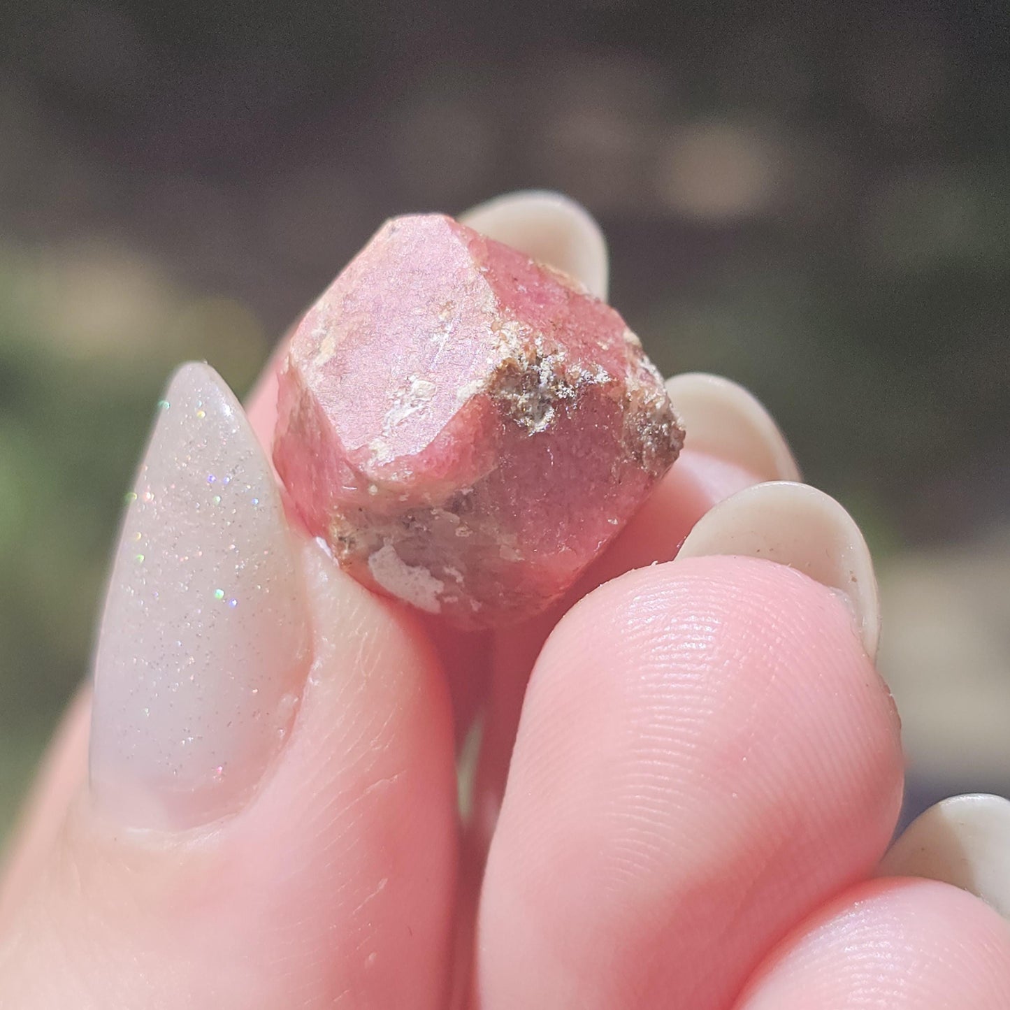 Rough Raspberry Garnet Floater from Sierra de Cruces Mexico <100
