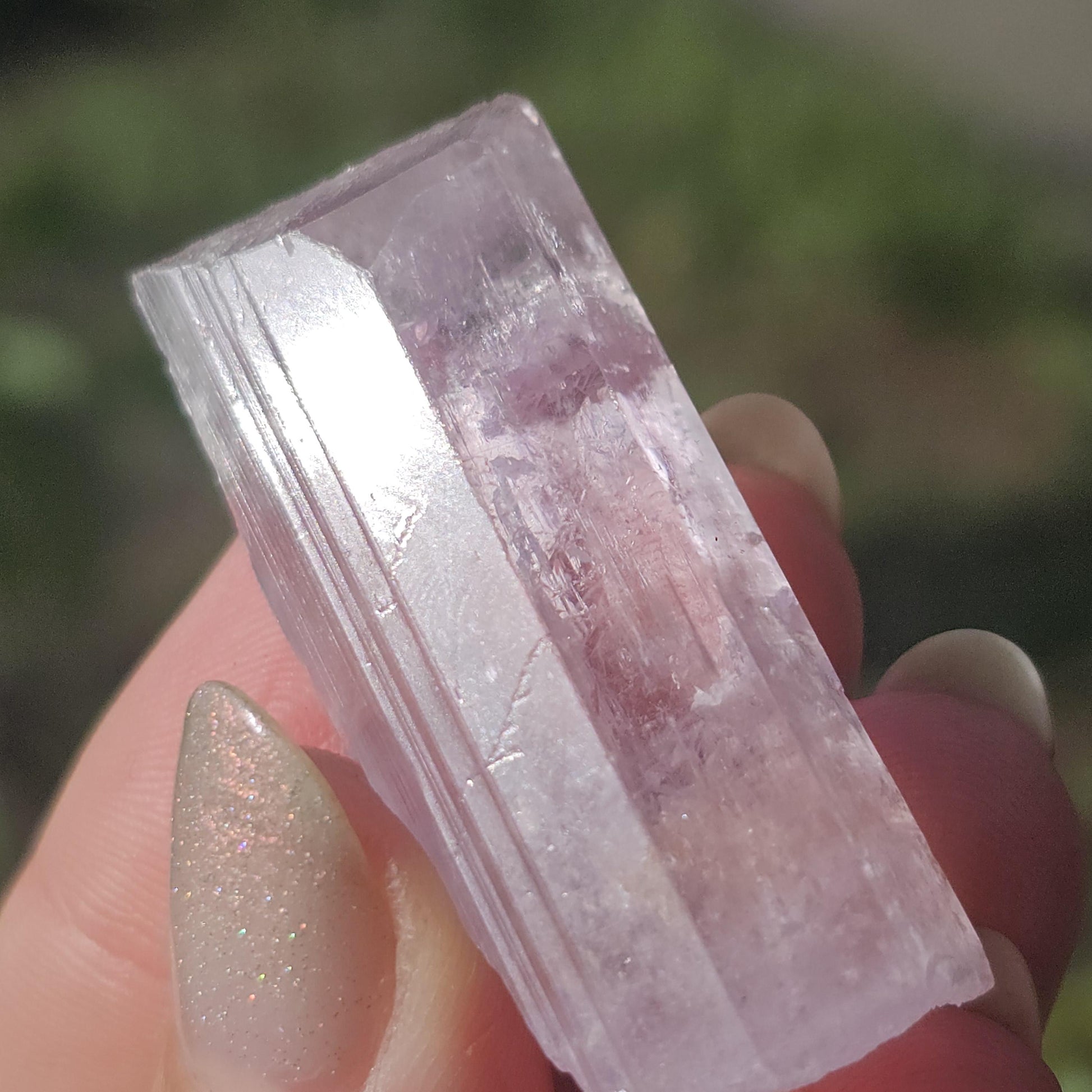 Juicy Pink Spodumene var. Kunzite Crystal with Great Luster, Hot Color
