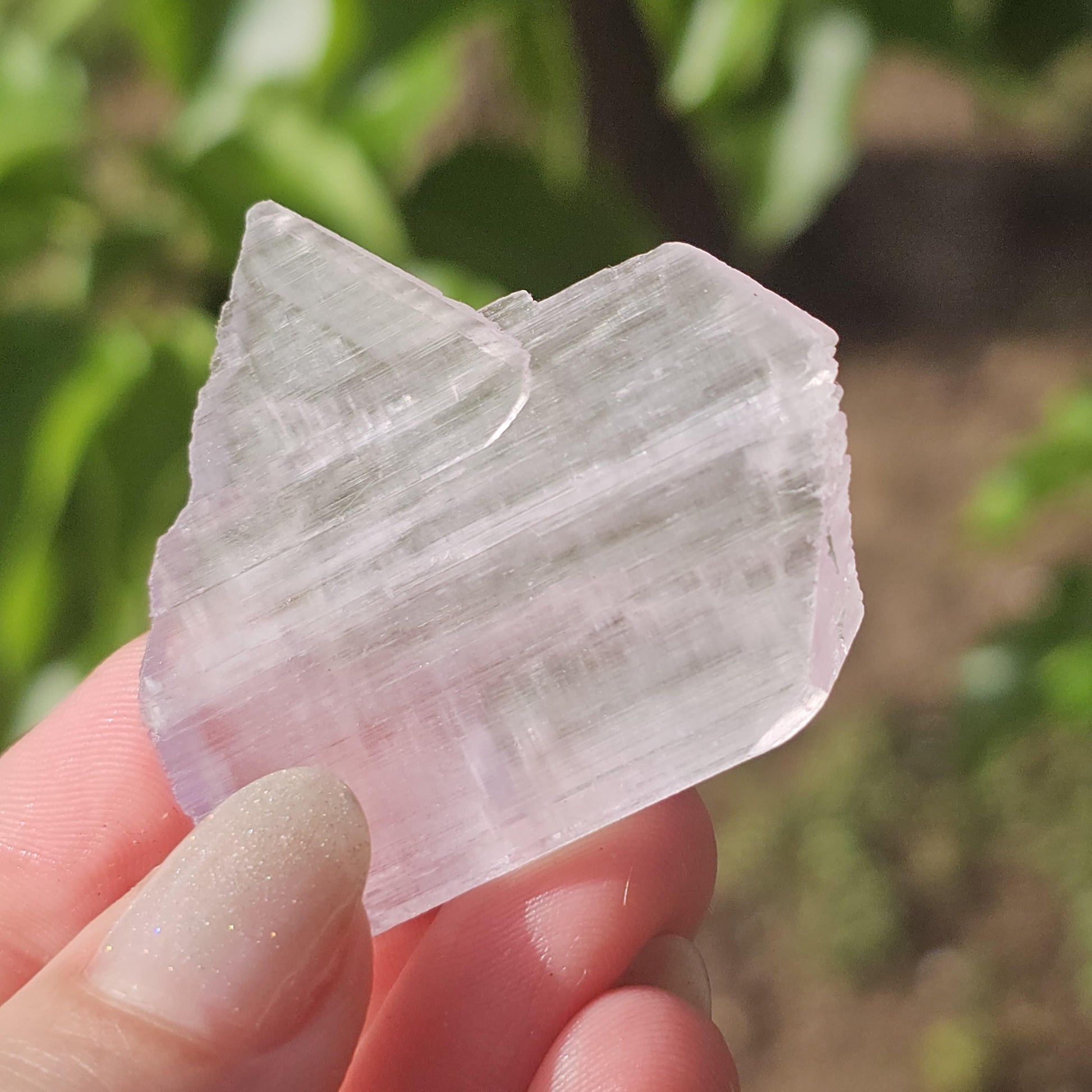 Unique Tabby Spodumene var. Kunzite Crystal w Great Luster, Highly UV Reactive Fluorescent Collector Specimen, Twinned Rare 'Sunstone' Shape