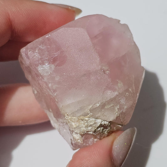 81.5g Raw Morganite Crystal / Terminated Pale Pink Beryl, Rare Rough Morganite Specimen from Skardu Pakistan, Double Terminated w Rainbows