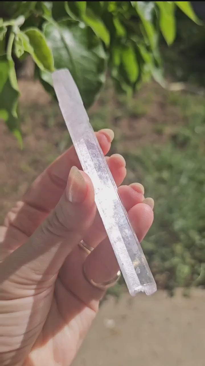 Unique Wand Shaped Spodumene var. Kunzite Crystal with Great Luster, Highly UV Reactive Fluorescent Collector Specimen, Tabby Pencil